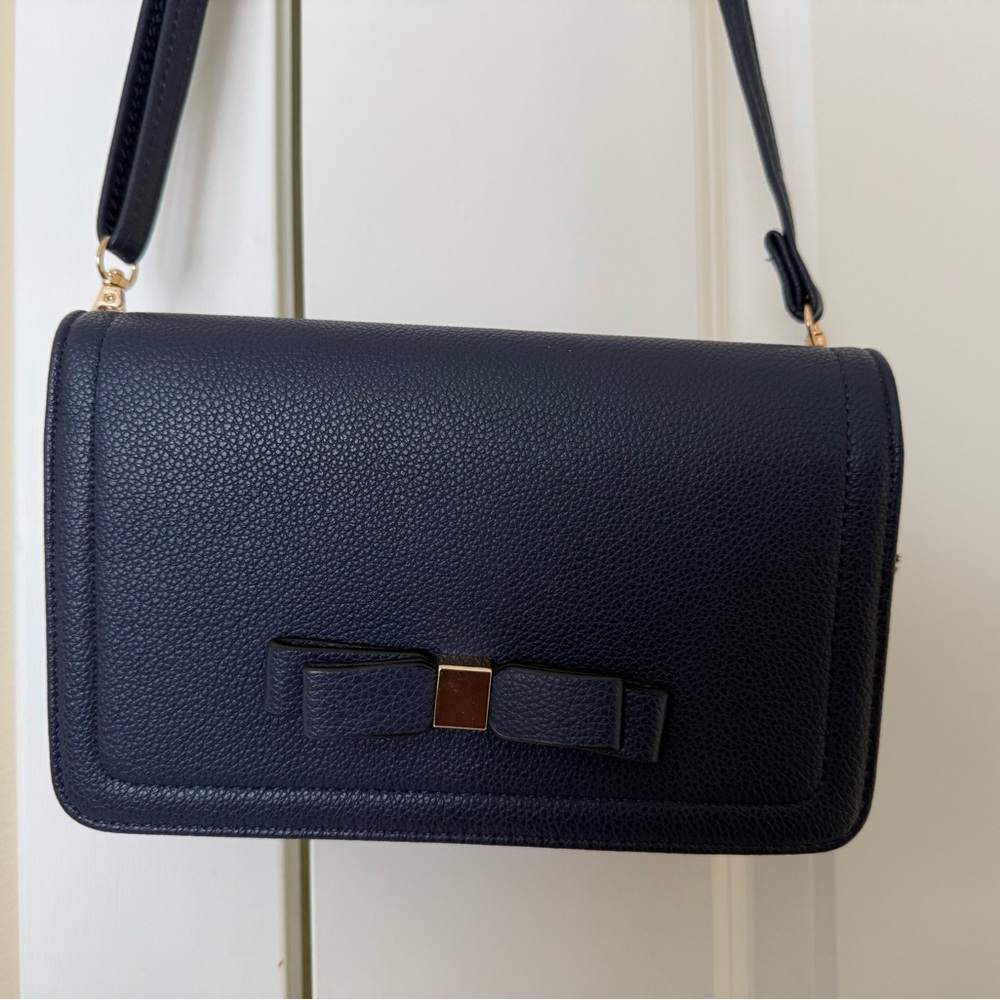 NWT Long & Son (London)Navy Blue Bow Front Small Handbag